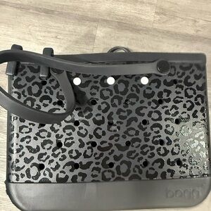 Large BOGG BAG Black and Gray Animal Print Tote with Bogg Bevy and phone holder
